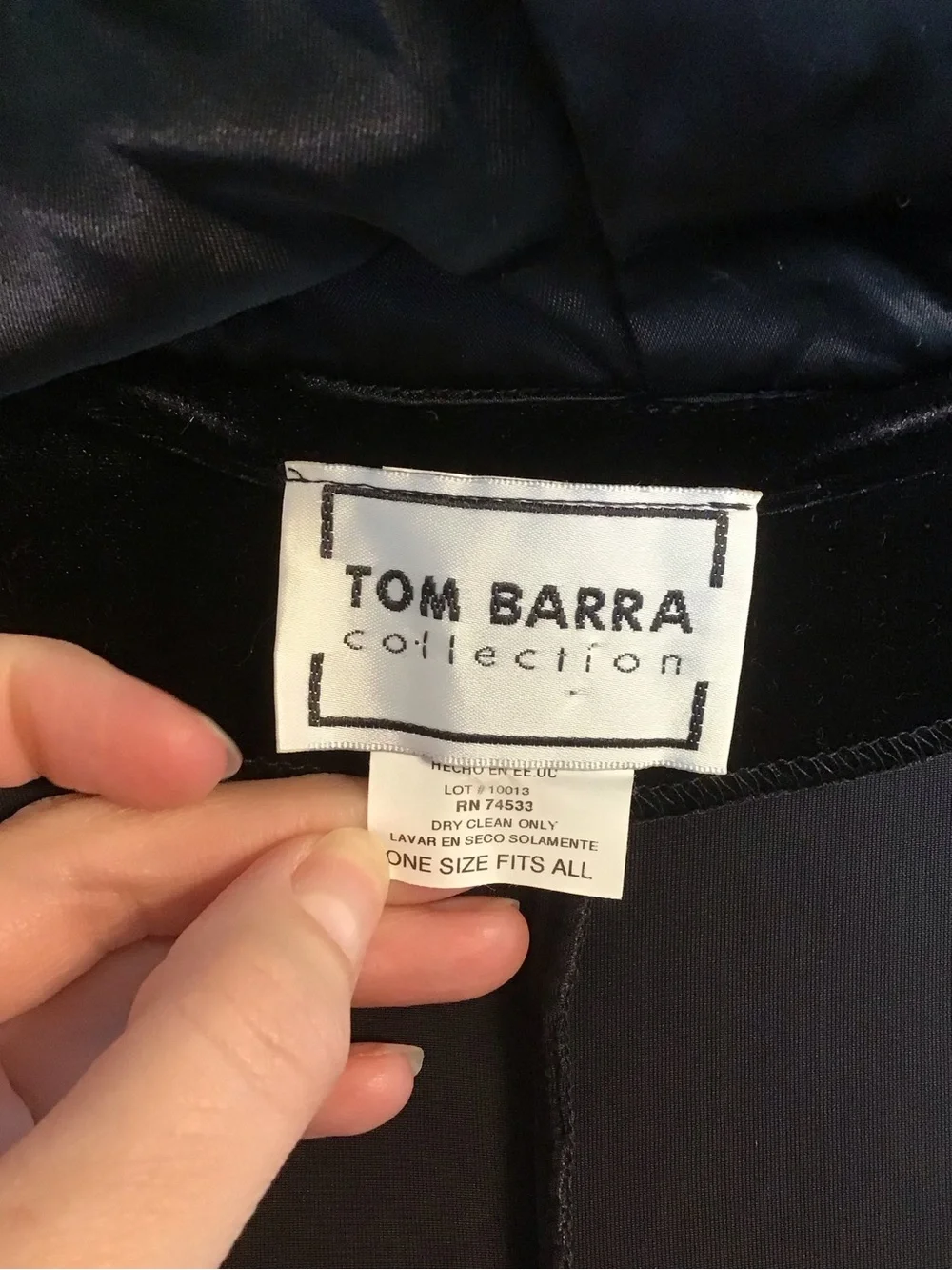 Tom Barra Vintage Women's Black Velvet Faux Fur Hooded Opera Cloak Cape One Size